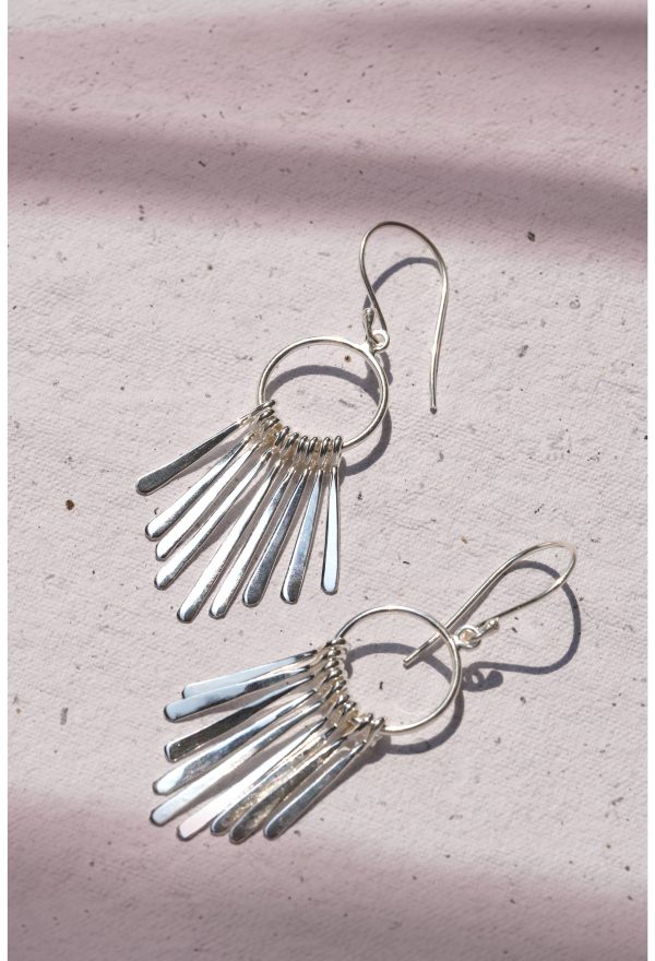 FEATHER CASCADE EARRINGS - Image 2