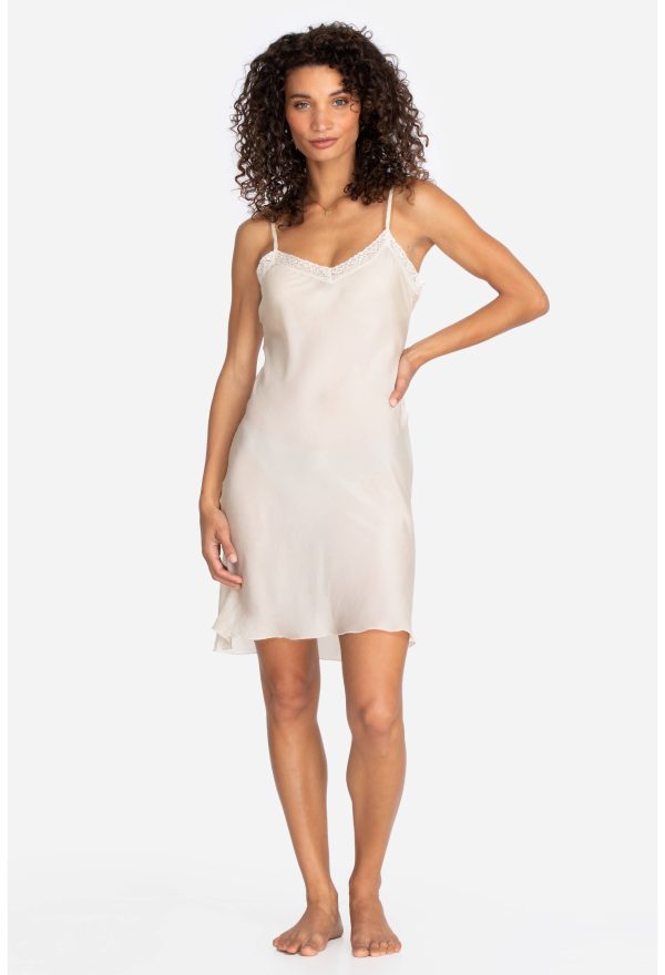 Medium Slip - Image 2