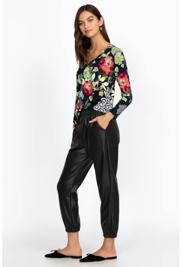 Vegan Leather Jogger - Image 3